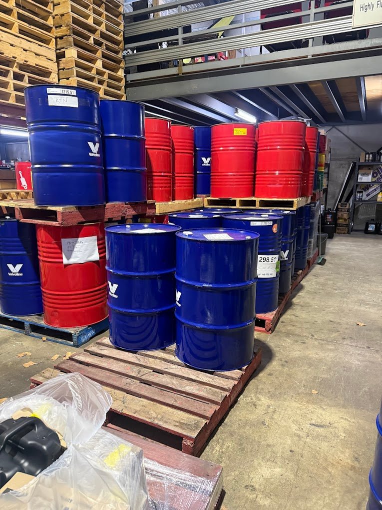 Warehouse bulk drums